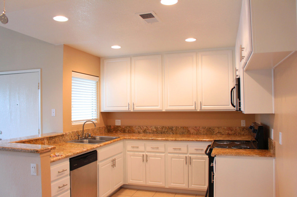 This 1x1 bedroom 7 photo can be viewed in person at the Rose Pointe Apartments, so make a reservation and stop in today.